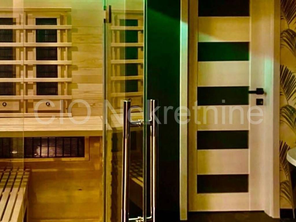 Flat in a house, Rent, Podstrana, Podstrana