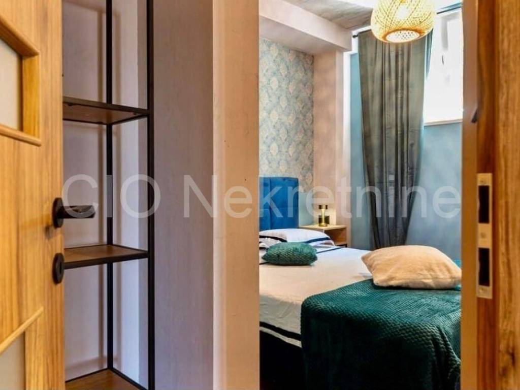 Flat in a house, Rent, Podstrana, Podstrana