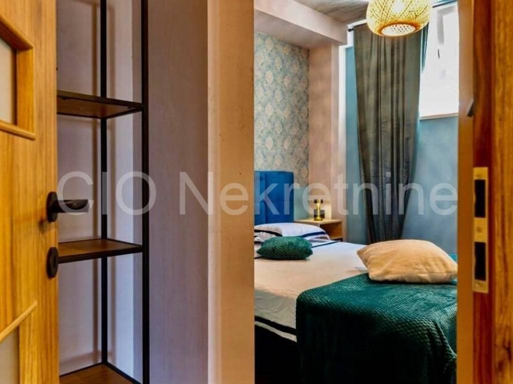 Flat in a house, Rent, Podstrana, Podstrana