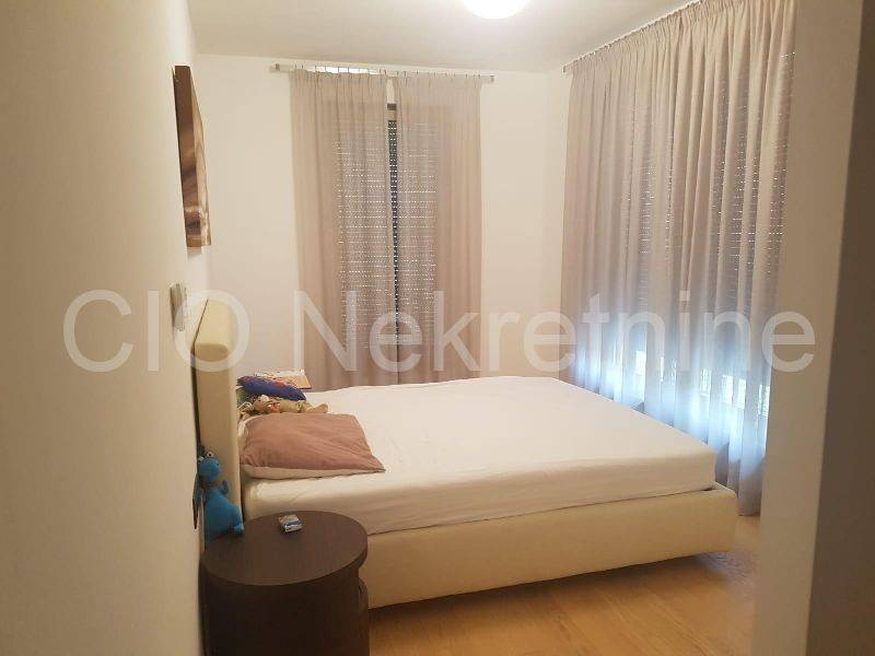 Flat in a new building, Rent, Split, Split