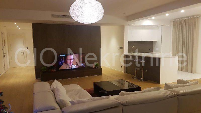 Flat in a new building, Rent, Split, Split
