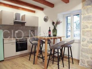 Flat in a house, Rent, Split, Split