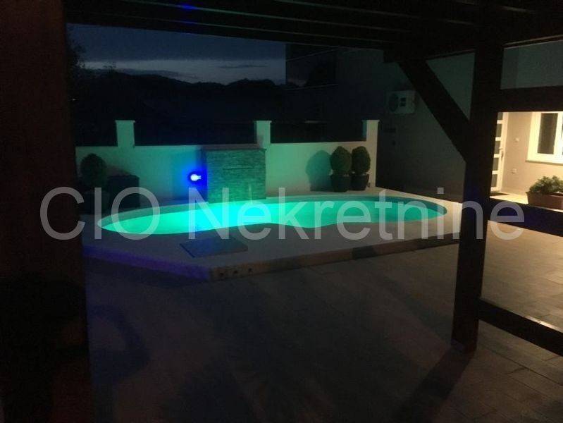House with apartments, Sale, Rogoznica, Rogoznica