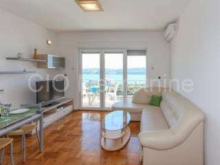 Flat in a building, Sale, Seget, Seget Donji