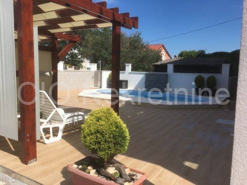 House with apartments, Sale, Rogoznica, Rogoznica