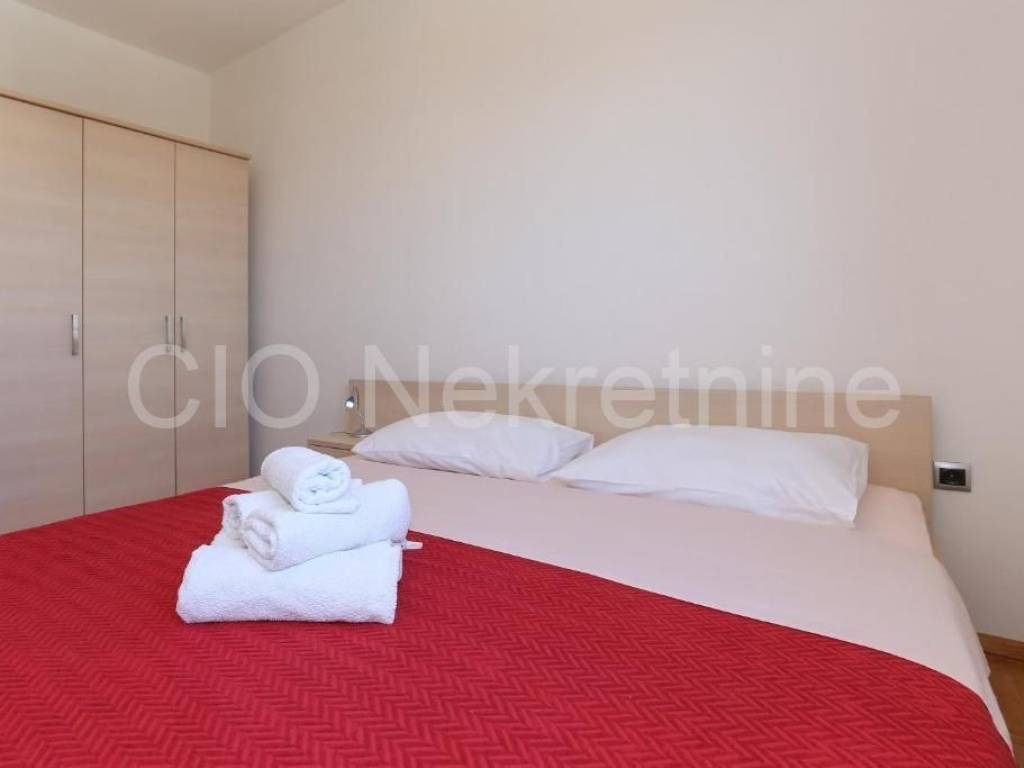 Flat in a building, Sale, Seget, Seget Donji