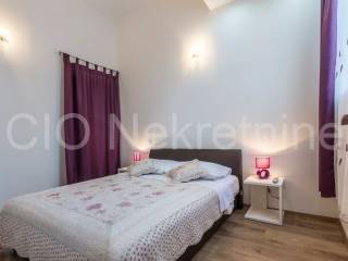Flat in a building, Rent, Split, Split