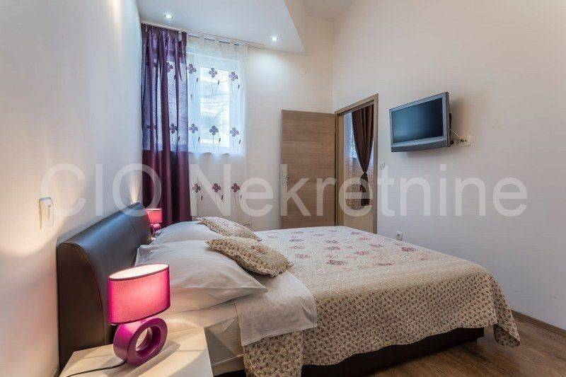 Flat in a building, Rent, Split, Split