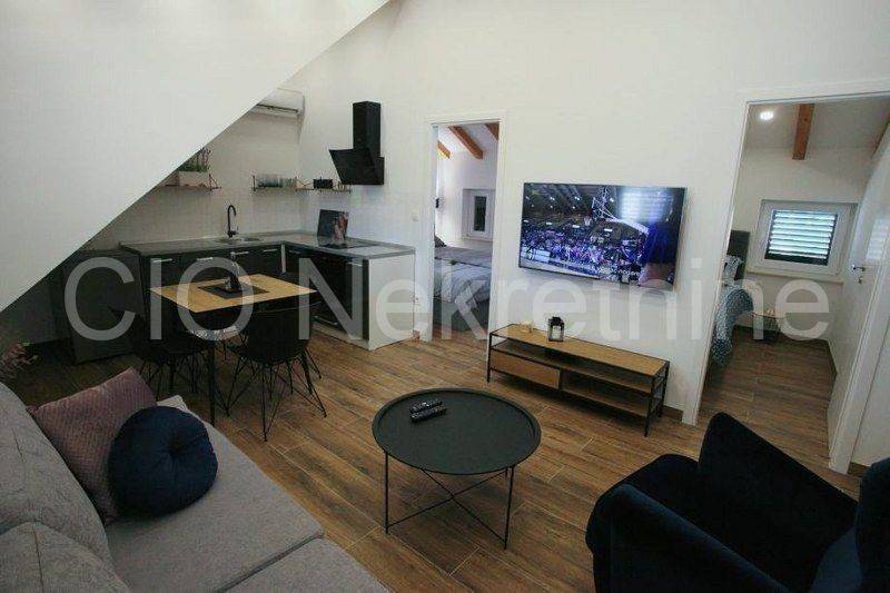 Flat in a house, Rent, Split, Split