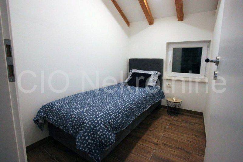 Flat in a house, Rent, Split, Split