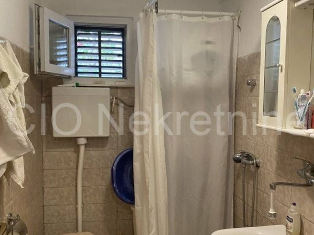 House with apartments, Sale, Trogir - Okolica, Mastrinka