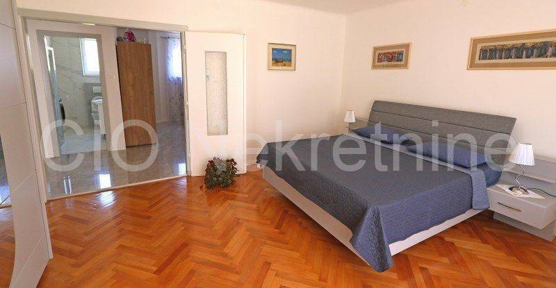 Flat in a building, Rent, Split, Split