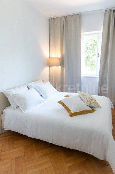 Flat in a building, Rent, Split, Split