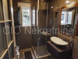 Flat in a building, Rent, Split, Split