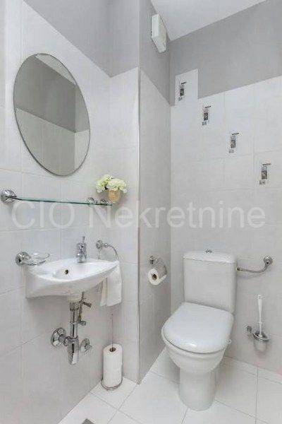 Flat in a building, Rent, Split, Split