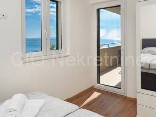 House with apartments, Sale, Rogoznica, Rogoznica