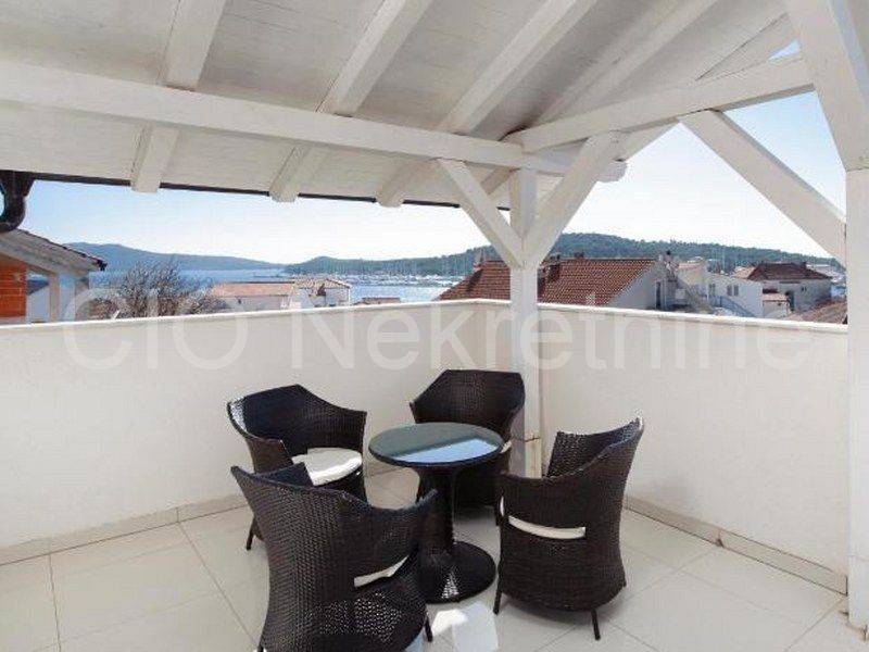 House with apartments, Sale, Rogoznica, Rogoznica
