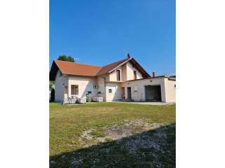 Residential-commercial property, Sale, Zagreb, Donja Dubrava