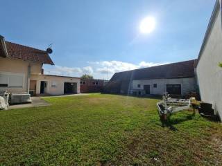 Stambeno poslovni objekt, Prodaja, Zagreb, Donja Dubrava