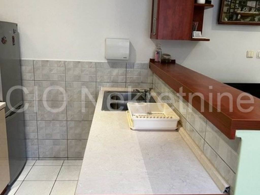 Flat in a building, Rent, Split, Split