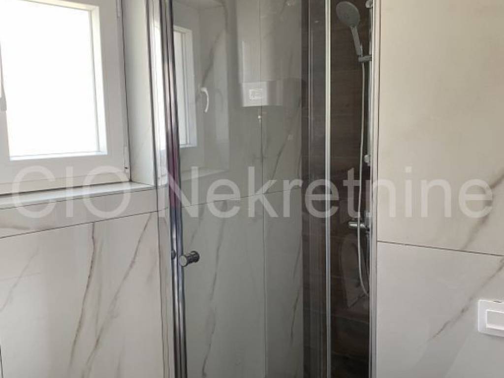 Flat in a new building, Sale, Bol, Bol
