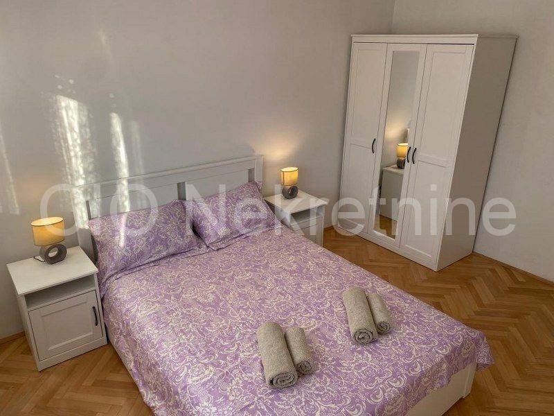 Flat in a building, Rent, Split, Split