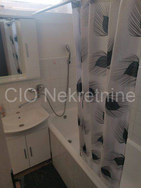 Flat in a building, Rent, Split, Split
