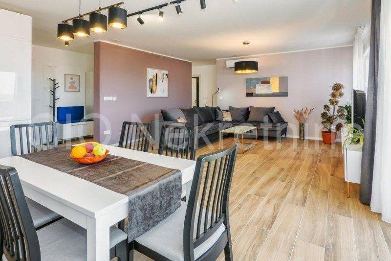 Flat in a new building, Rent, Kaštela, Kaštel Kambelovac