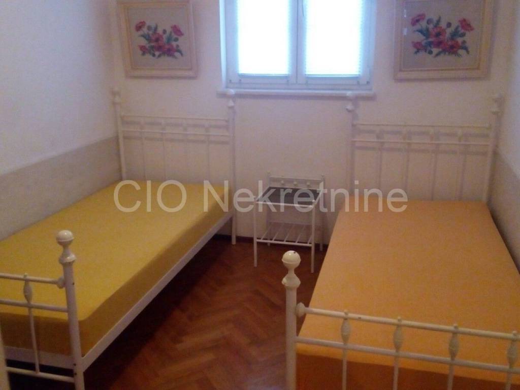 Flat in building, Rent, Split, Split