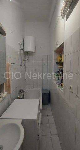 Flat in a building, Sale, Split, Split