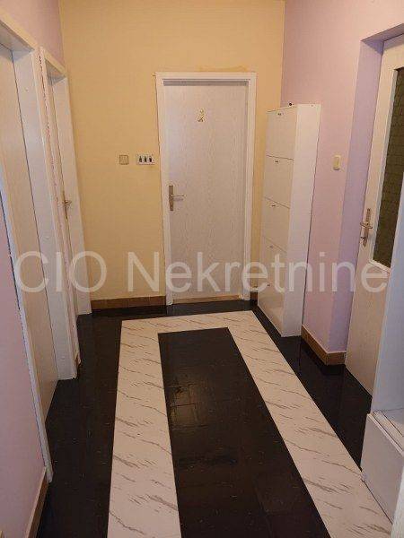Flat in a house, Rent, Podstrana, Podstrana