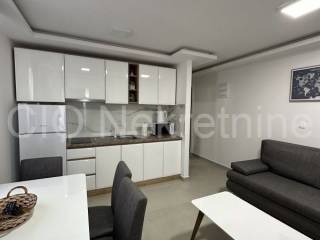 Flat in a building, Sale, Bol, Bol
