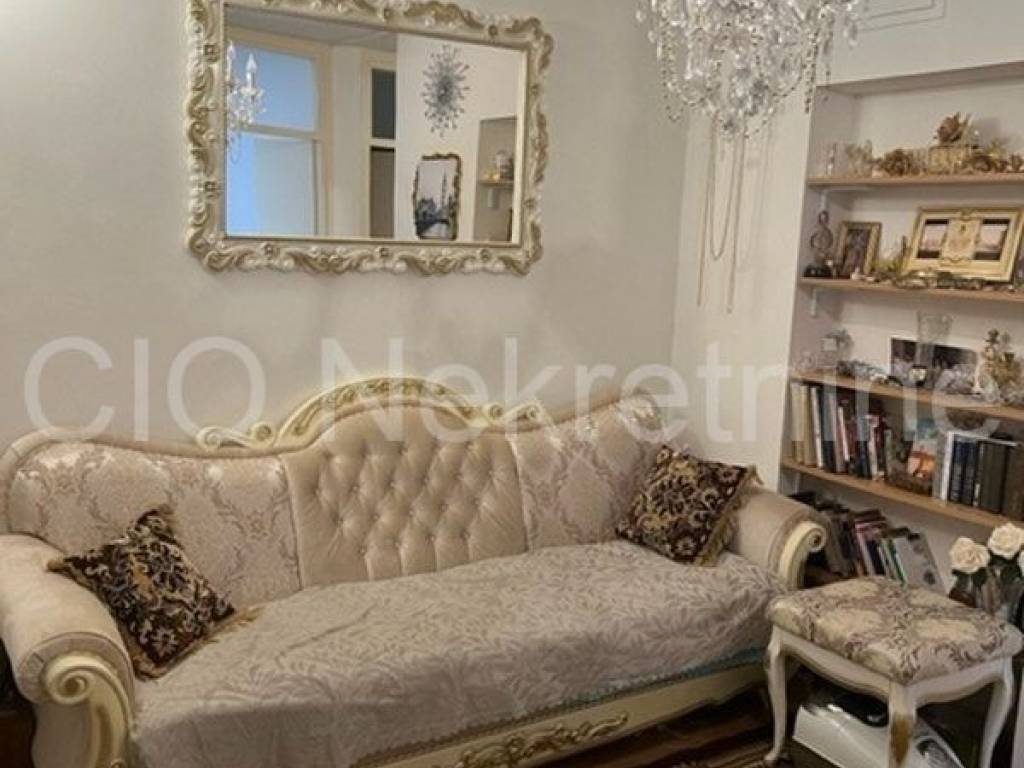 Flat in a building, Rent, Split, Split