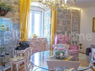Flat in a building, Rent, Split, Split