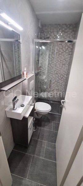 Flat in a building, Rent, Split, Split