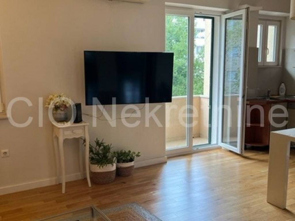Flat in a building, Rent, Split, Split