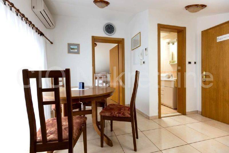 Apartmant house, Sale, Okrug, Okrug Donji