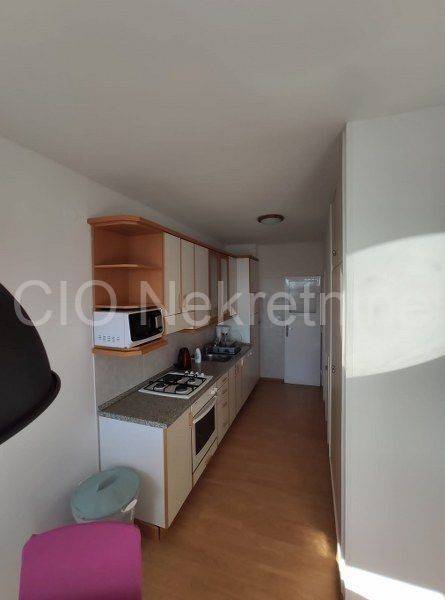 Flat in a building, Rent, Split, Split