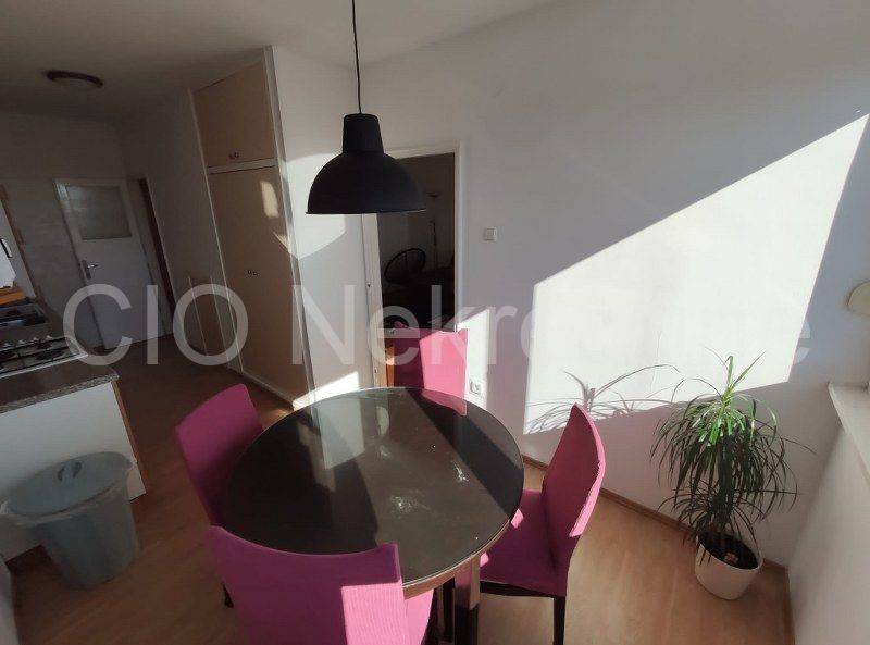 Flat in a building, Rent, Split, Split