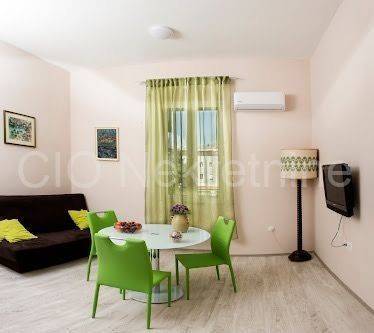 Flat in a building, Sale, Split, Split