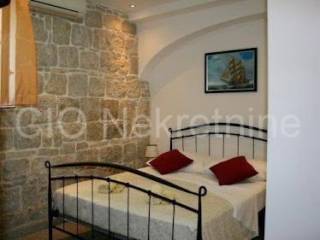 Flat in a building, Sale, Split, Split