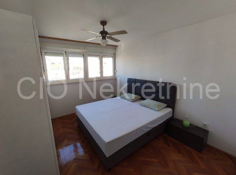 Flat in a building, Rent, Split, Split