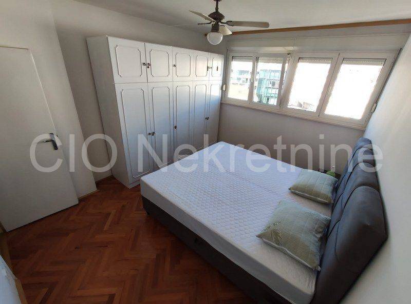 Flat in a building, Rent, Split, Split