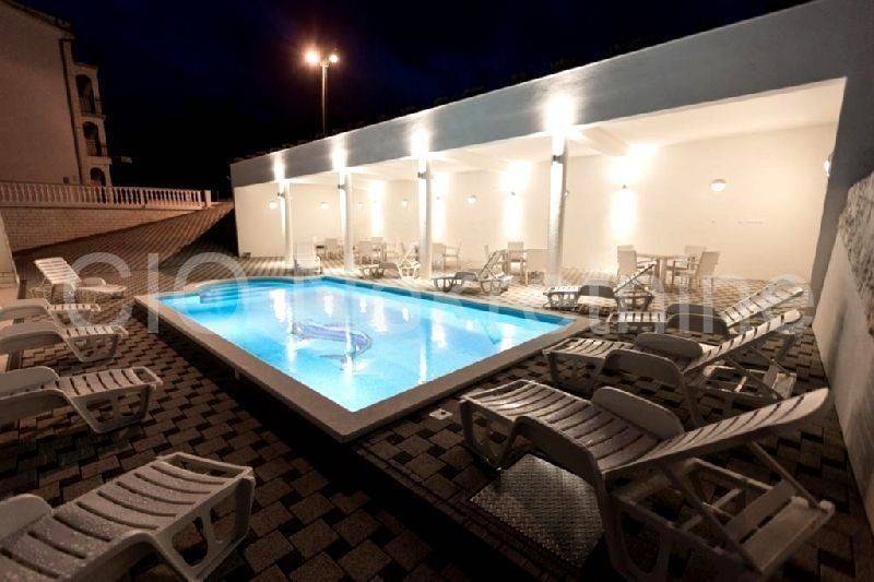 Apartmant house, Sale, Okrug, Okrug Donji