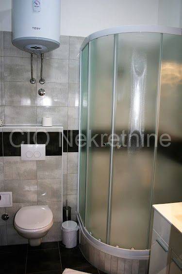 Flat in a building, Sale, Split, Split
