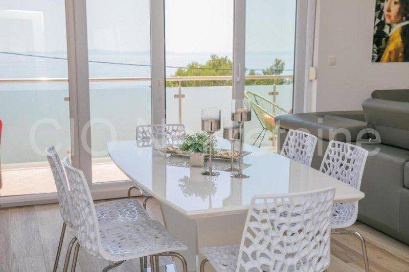 Flat in a house, Rent, Split - Okolica, Stobreč