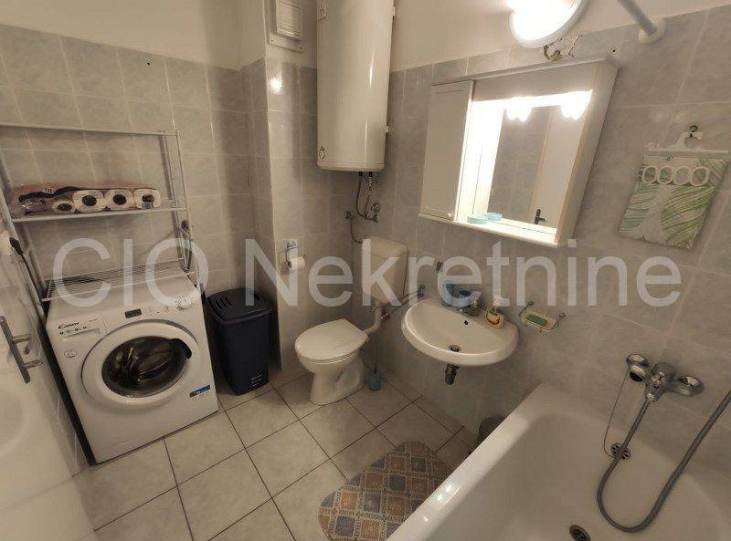 Flat in a building, Rent, Split, Split