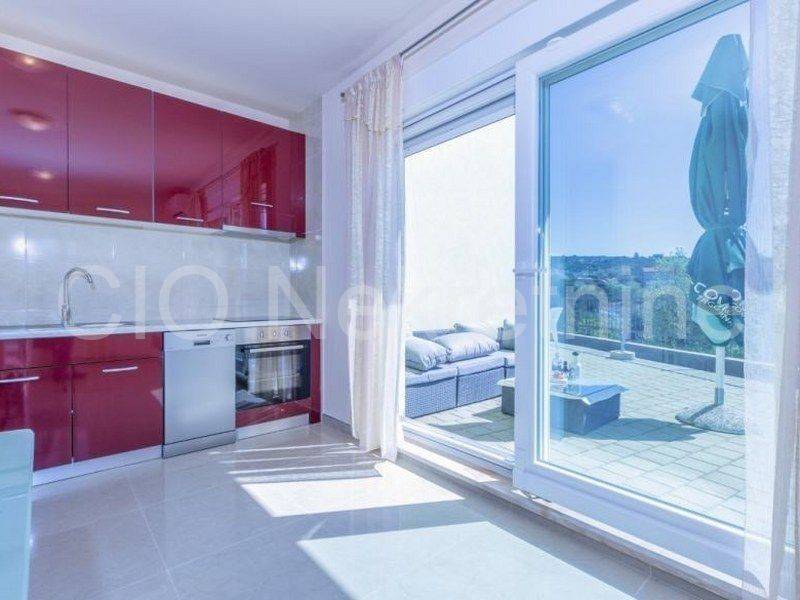 House with apartments, Sale, Marina, Vinišće