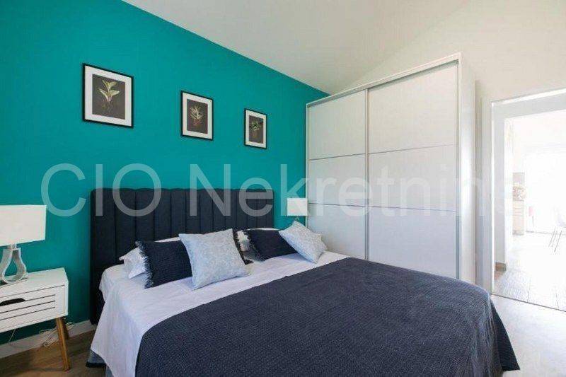 Flat in a house, Rent, Split - Okolica, Stobreč