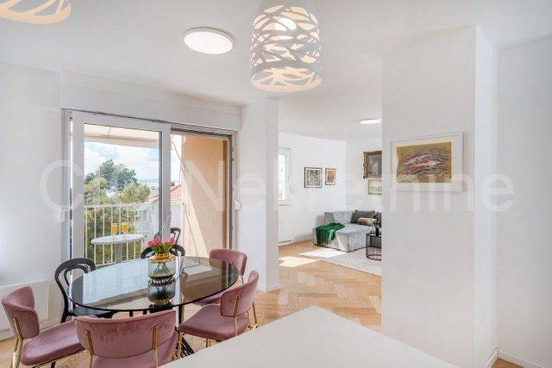 Flat in a building, Rent, Split, Split